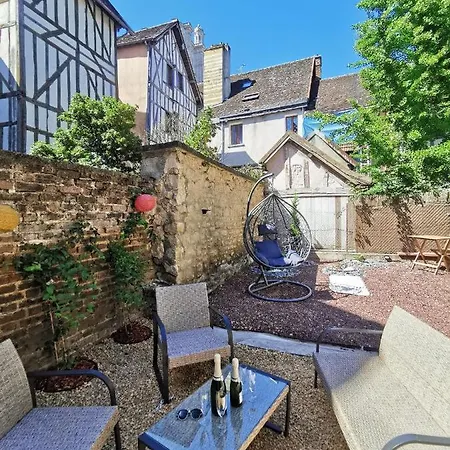 L'oiseau De La Cathedrale - Calme - Jardin - Wifi Apartment *